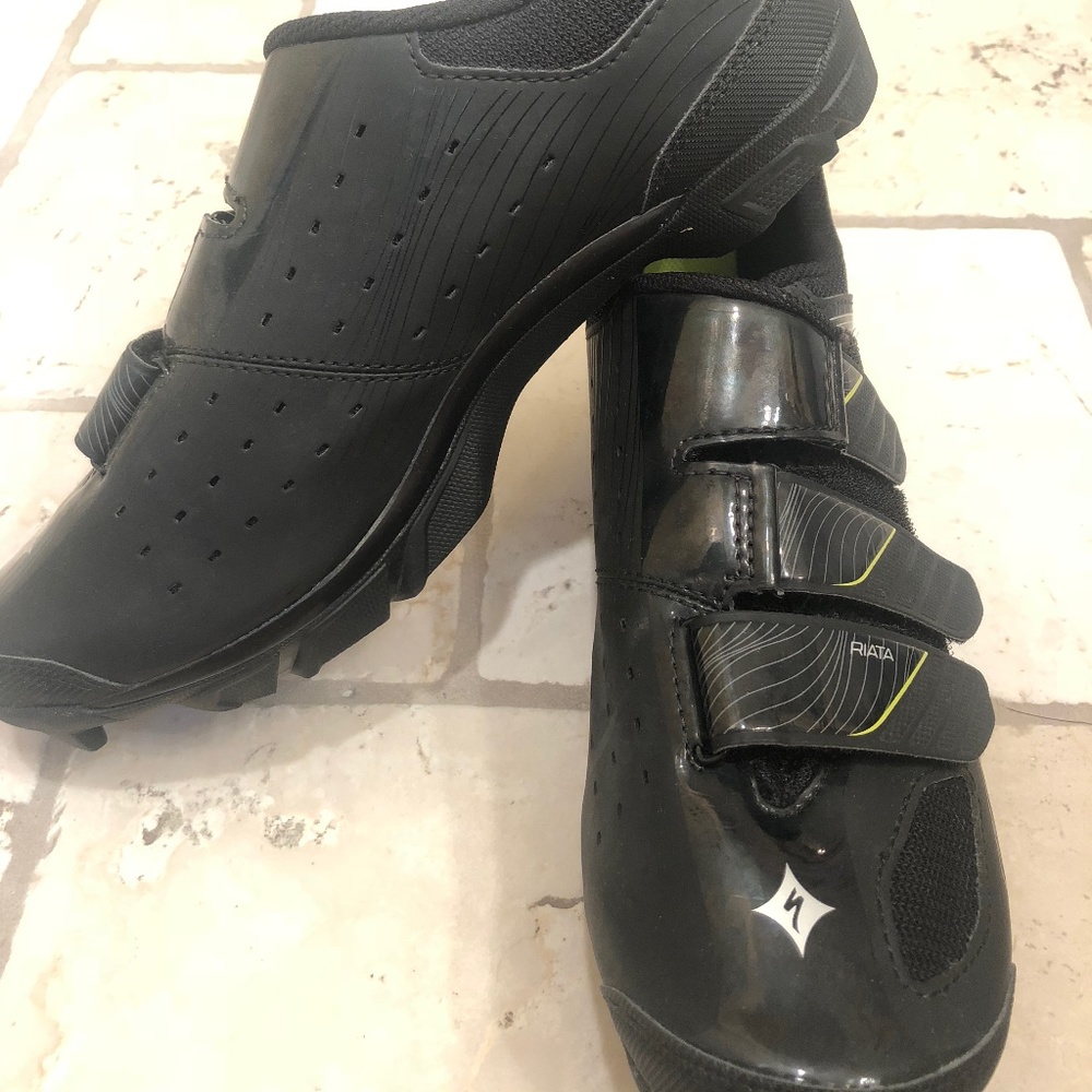 Riata Cycling Shoes